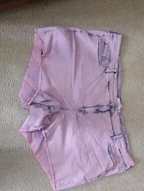 NWOT torrid Pink Acid-Wash Denim Shorts